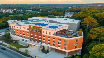 Hotel Spice & Sky Atlanta Perimeter Hotels in der Nähe von Flughafen DeKalb-Peachtree