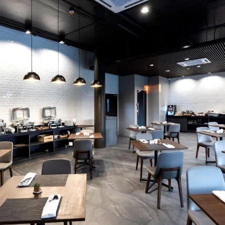 Xotel