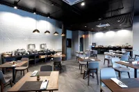 Xotel - breakfast