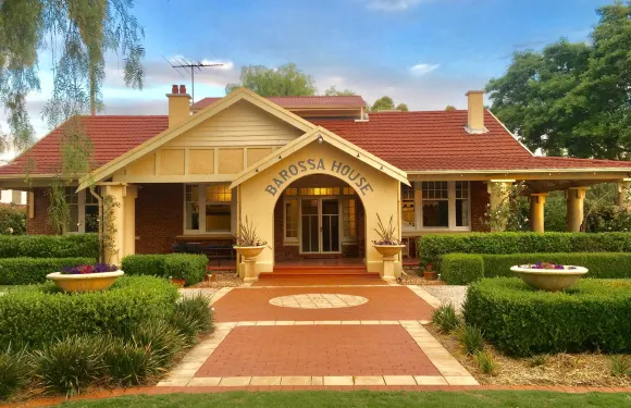 芭蘿莎之家-精品旅館