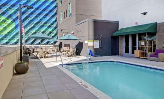 Home2 Suites by Hilton Charlotte Uptown