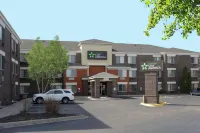 Extended Stay America Suites - Minneapolis - Eden Prairie - Technology Drive - parking