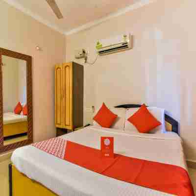 FabHotel 4 Pillar Rooms
