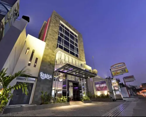 瑟雷拉酒店-瓦靈因 鄰近希罗永姆区的酒店