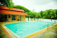 Huaykhakhaeng Country Home Resort Hotels in Ban Rai