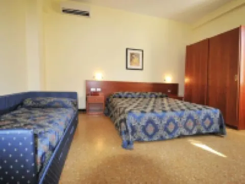 Hotel Sud Est by Fam Rossetti