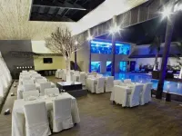 The Rhino Resort Hotel & Spa - breakfast
