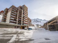 Le Sérac Hôtels à proximité de : La Piscine