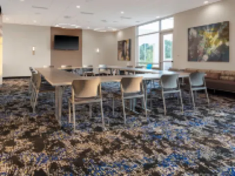 堪薩斯城機場SpringHill Suites飯店 梅酒店