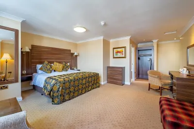 Adair Arms Hotel Отели в г. 
