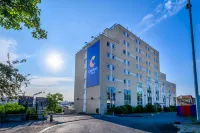 Comfort Hotel Paris Porte d'Ivry Hotels near Former chapel of the abbey of Port Royal