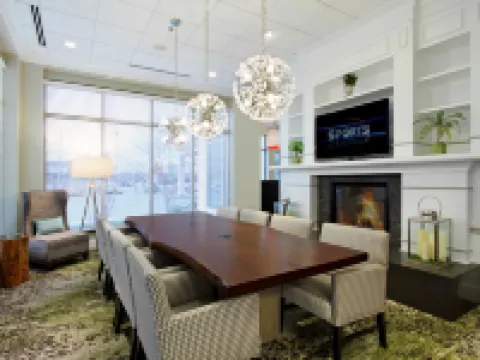 ヒルトン ガーデン イン コロンバス ユニバーシティ エリア コロンバスのホテル