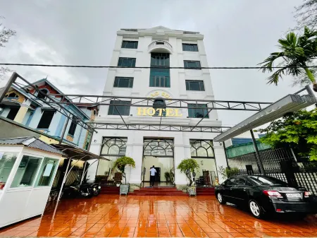 Khach San Cao Son Cam Pha