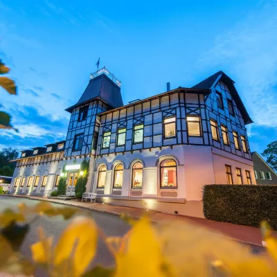 Hotel Birke, Ringhotel Kiel Отели рядом с достопримечательностью «Причал Шведенкай»