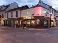 Le Celtic Hotels in Goussainville