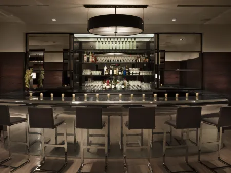 AKA White House Отели рядом с достопримечательностью «Original Founding Church of Scientology»