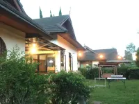 The Osaka House Villa Kota Bunga by Citrus House - Villas