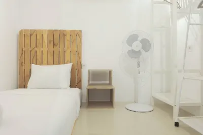 Stylish and Modern 2Br Bassura City Apartment by Travelio