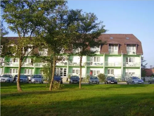 HoldLux Apartmanok