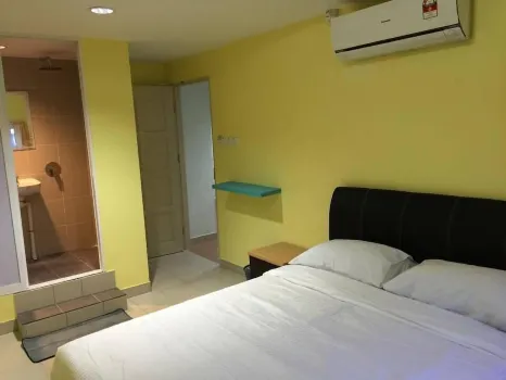 Miri Budget Inn Hotels near Boulevard Hypermarket (Imperial Mall)