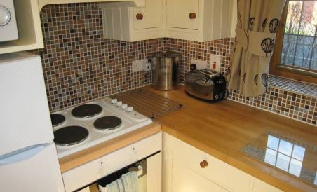 Measure Cottage - Sleeps up to 5 - Henley in Arden - Hot Tub - Housity