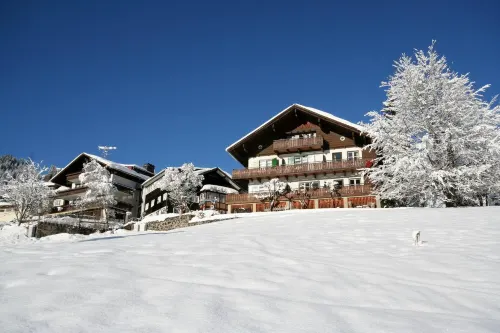 Hotel Adler Garni - parking