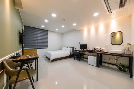 Jeongeup S2 Motel Hotels in Jeongeup