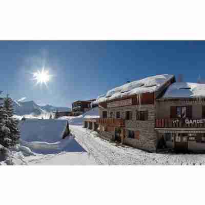Les Gardettes Hotel Exterior