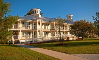 Holiday Inn Club Vacations Oak N' Spruce Resort