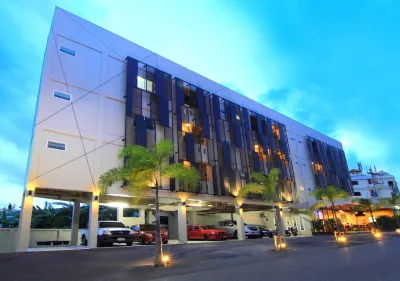 Cool Residence Hotel in zona Phuket City View Point