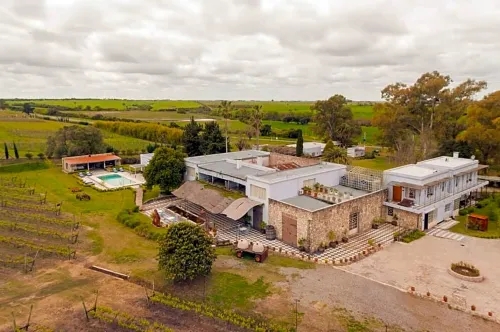 Narbona Wine Lodge - ที่มีที่จอดรถ
