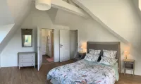 Le Plessis aux Oiseaux Hôtels à : Villiers-Charlemagne
