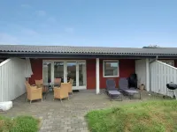 "Thorke" - 5km from the Sea - Parkplatz