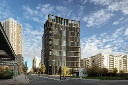 The Gantry London, Curio Collection by Hilton Отели рядом с достопримечательностью «The ExCel London»