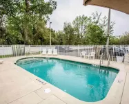Spark by Hilton St. Augustine I 95 - Rooftop Pools