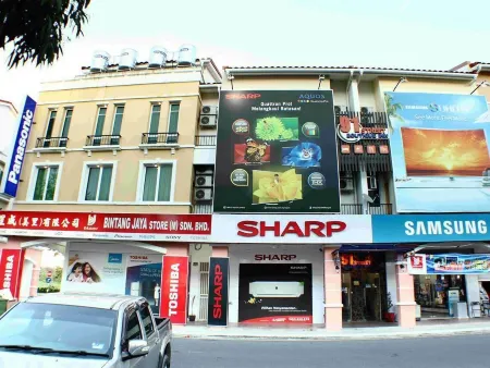 91 Street Boutique Inn Отели рядом с Аэропорт Мири