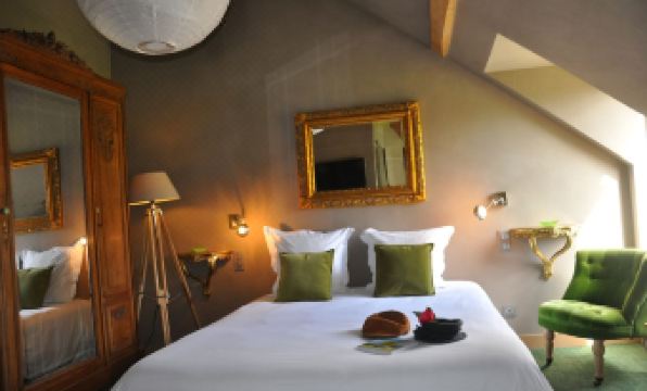 Hotel - Restaurant le Moulin de Villiers - Housity