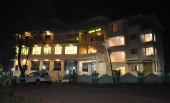 Hotel Pride Residency Devrukh