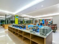 MaxOneHotels at Resort Makassar - breakfast