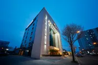 Hotel Hiveinn Hotels near Myeongji Art Museum