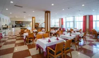 Hotel Pino Alto by Alegria Hotels in Hospitalet de l'Infant