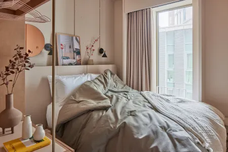 บัคเกิลสตรีตสตูดิโอส์บายล็อค, อัลด์เกต