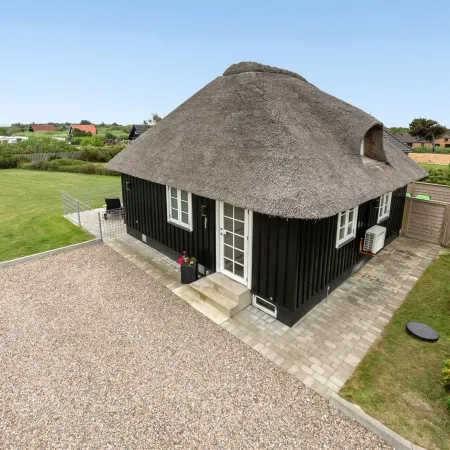 "Ulva" - 400m from the Sea