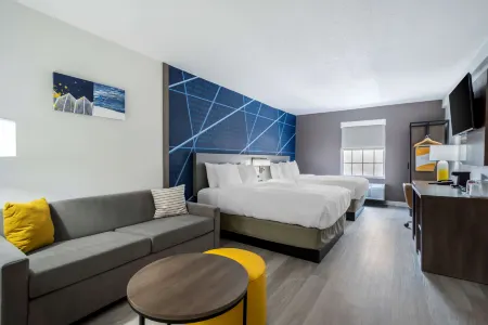 Comfort Inn & Suites