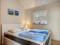 "Thorman" - 75m from the Sea Hotels in Grena