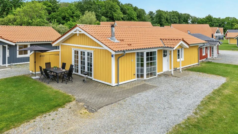 "Karina" - 150m to the Fjord