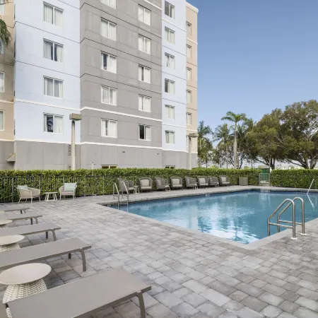 Homewood Suites by Hilton Miami - Airport/Blue Lagoon