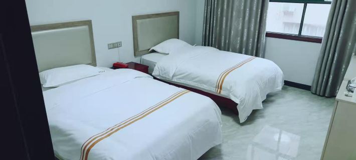 Wanzai Qiancheng Hotel Ξενοδοχεία στην πόλη Γουανζάι