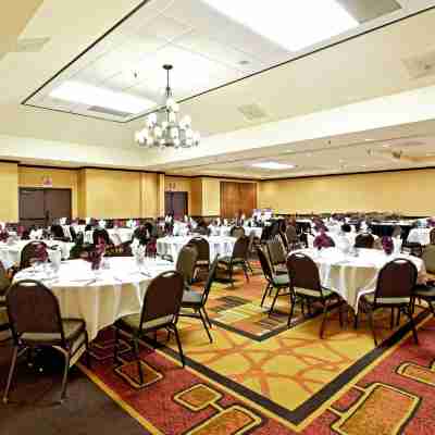 Holiday Inn 米蘇拉市中心的公園 Dining/Meeting Rooms