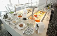 Jadran, Rijeka, a Tribute Portfolio Hotel - breakfast